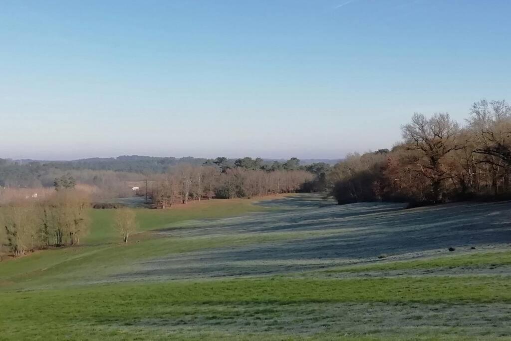 Gite Aux Vieux Bois Lunas  Exteriör bild