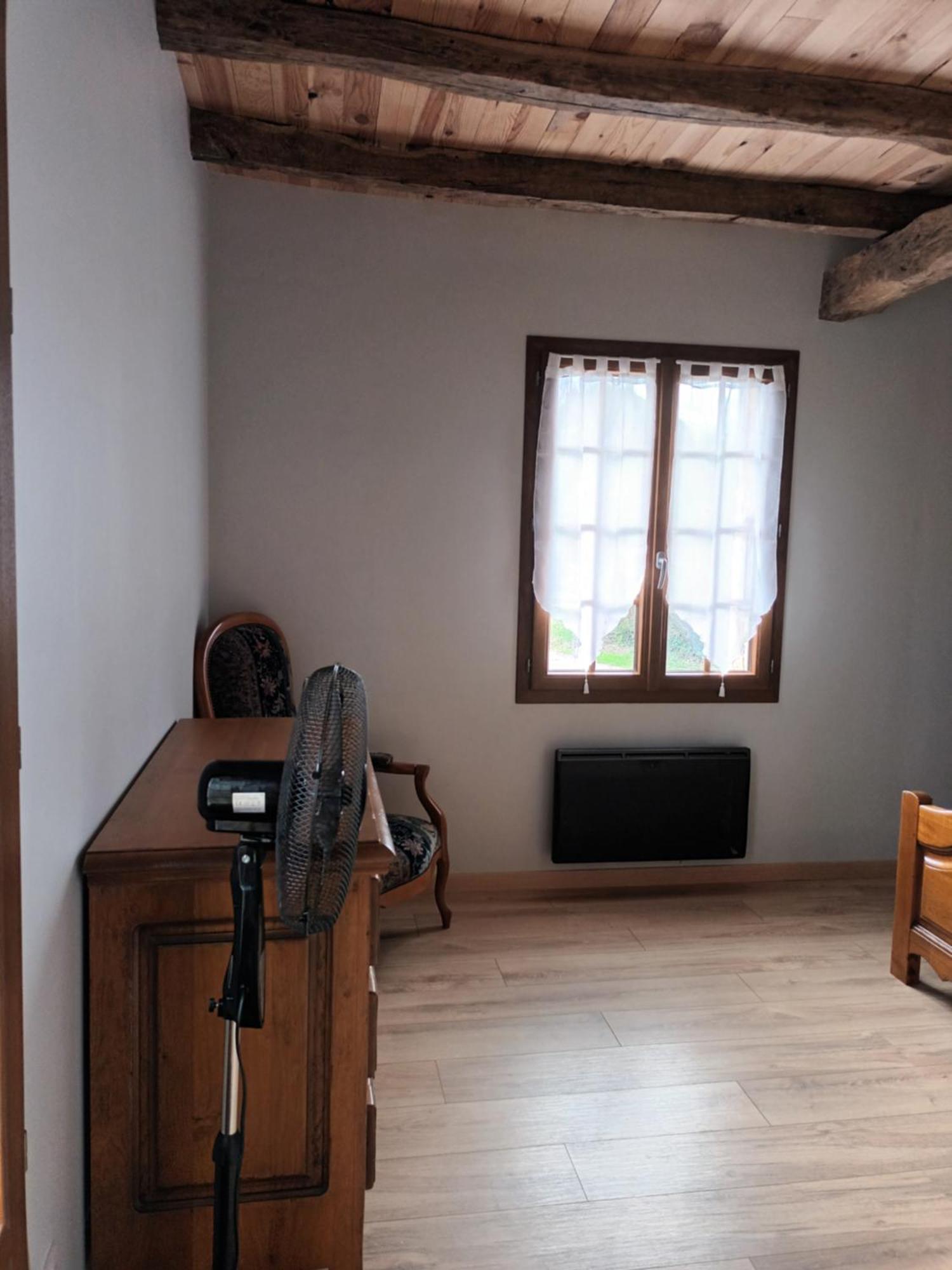 Gite Aux Vieux Bois Lunas  Exteriör bild